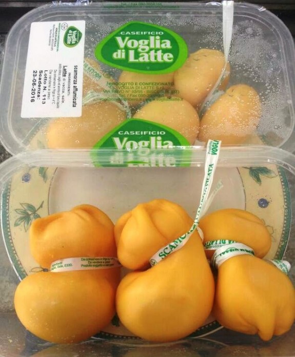 Voglia di Latte SCAMORZA DE VACHE FUMÉE 260 GR Voglia di Latte